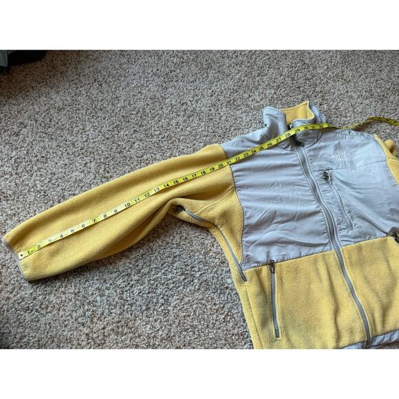 Vintage The North Face Denali Jacket/Fleece, Womens small, yellow Fleece - Picture 4 of 12